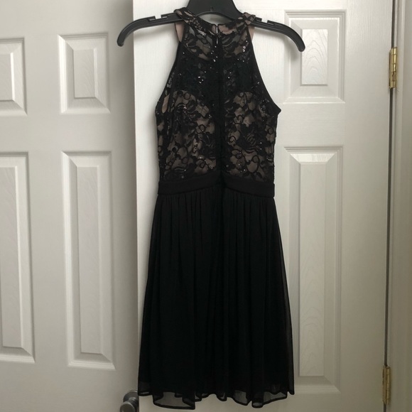 Morgan & Co. Formal Dress - Picture 3 of 5